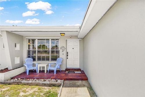 4360 Lagg Ave, FORT MYERS, FL, 33901 | Card Image