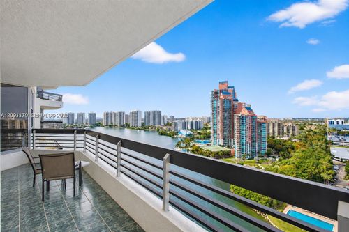 2002-3530 Mystic Pointe Dr, Aventura, FL, 33180-4531 | Card Image