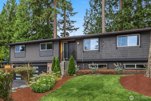 212 143rd Street Se, Lynnwood, WA, 98208 | Card Image