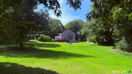 186 Great Neck Rd, Waterford, CT, 06385-3701 | Card Image