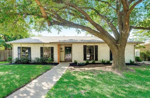 3517 Knoll Point Dr, Garland, TX, 75043-6228 | Card Image