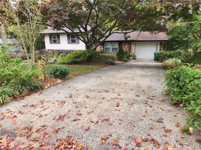 3556 Cherokee Road, House other with 3 bedrooms, 2 bathrooms and null parking in Atlanta GA | Image 2