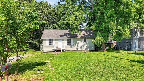 3011 N 47th Ter, Kansas City, KS, 66104-2371 | Card Image