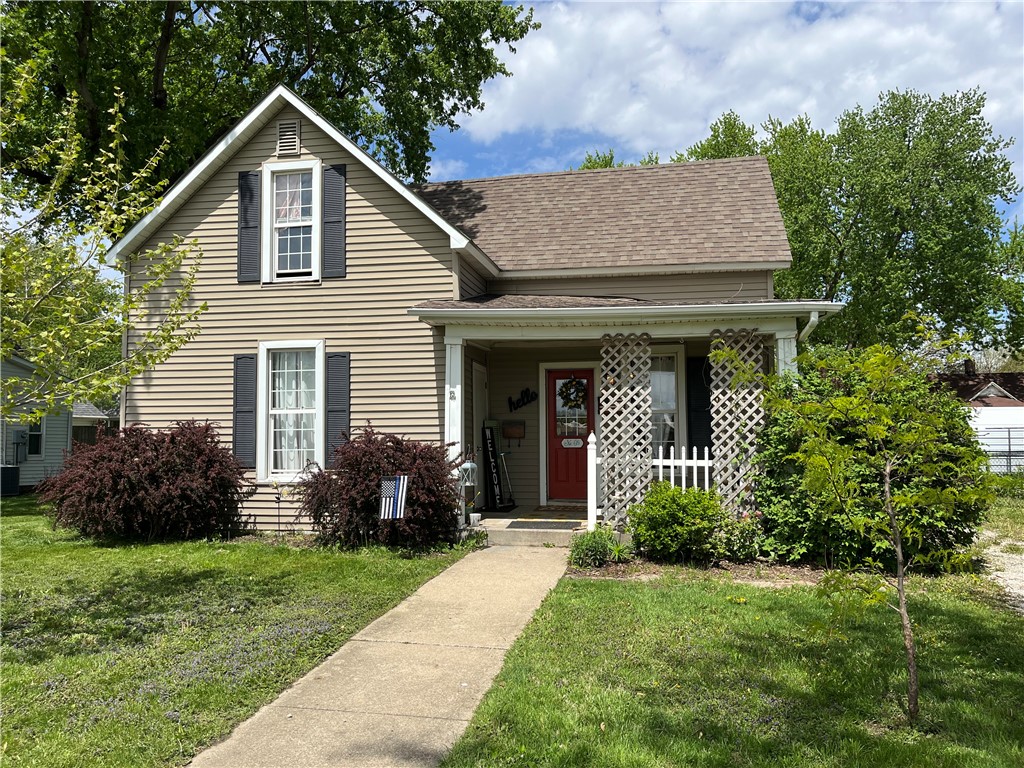 North St, Winterset, IA 50273