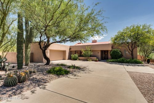 11720 N Via De La Verbenita, Oro Valley, AZ, 85737-7293 | Card Image