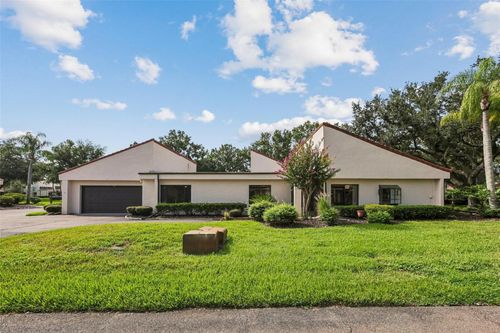 107 Seville Ct N, PLANT CITY, FL, 33566-6728 | Card Image