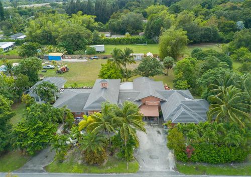 5400 Palm Tree Rd, Plantation, FL, 33317-2602 | Card Image