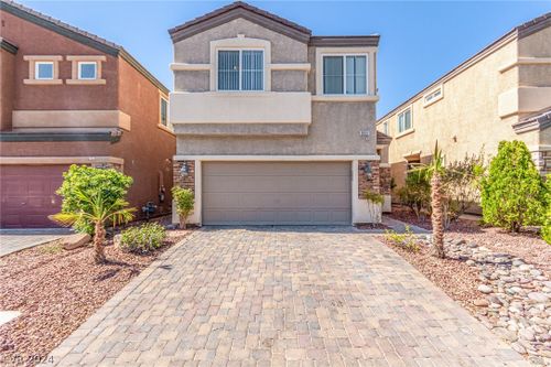 9537 Van Halen Ln, Las Vegas, NV, 89148-6709 | Card Image