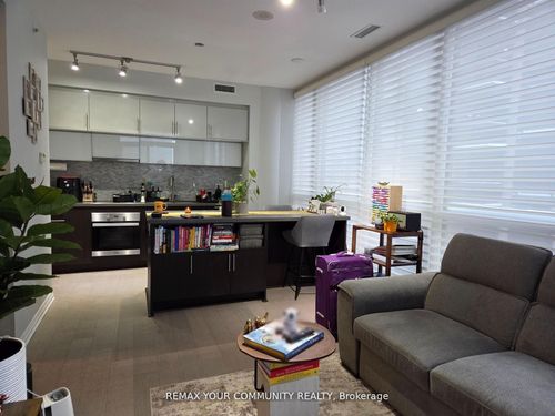 1208-8 Mercer St, Toronto, ON, M5V0C4 | Card Image