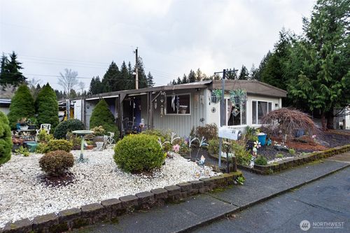 spc-64-930 Trosper Rd Sw, Tumwater, WA, 98512-8169 | Card Image