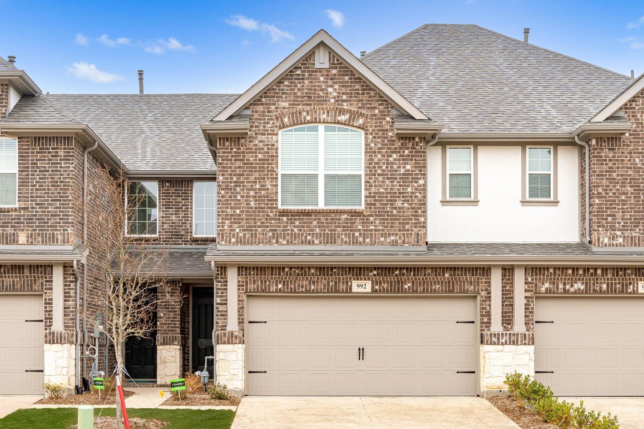 Residential Lease in Allen
