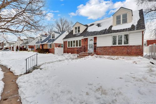 53-33 202nd St, Oakland Gardens, NY, 11364-1627 | Card Image