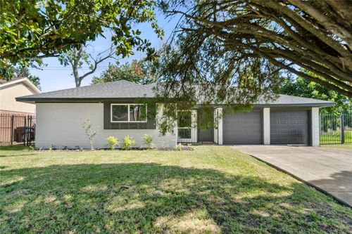 5102 Tavenor Ln, Houston, TX, 77048-2624 | Card Image