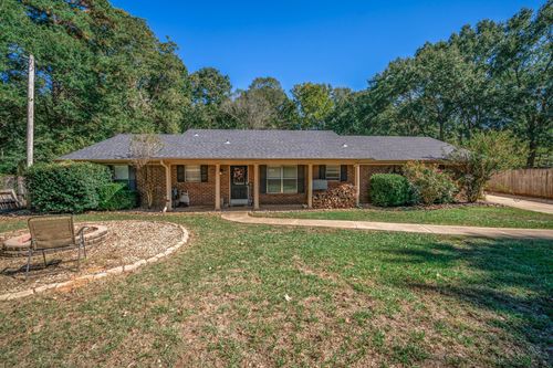 8 Hollers St, Longview, TX, 75601-8506 | Card Image