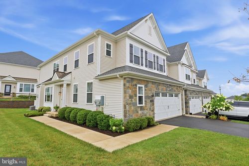 24 Spring Mill Rd, WARMINSTER, PA, 18974-2854 | Card Image