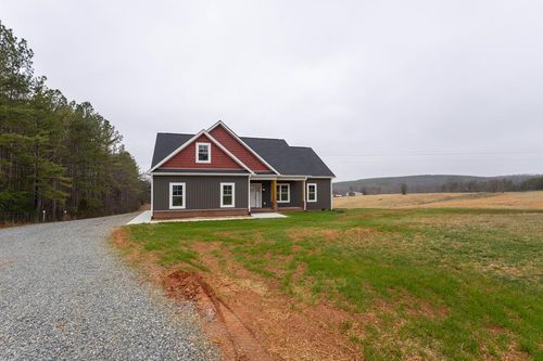 2427 Double Bridges Road, Appomattox, VA, 24593 | Card Image