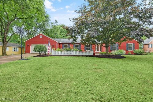 1752 Morgan St, Wooster, OH, 44691-1548 | Card Image