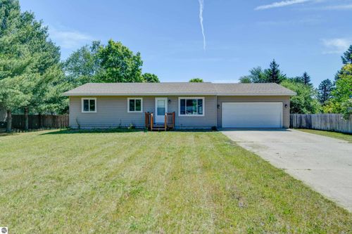 1741 Walter Dr, Grawn, MI, 49637-9707 | Card Image