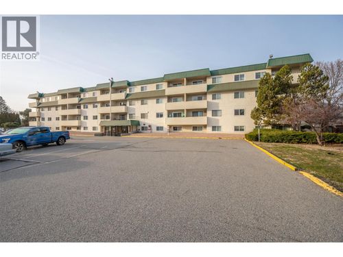304-150 Skaha Pl, Penticton, BC, V2A7K1 | Card Image
