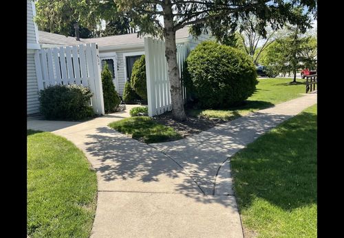 784 Barnaby Pl, Wheeling, IL, 60090-2611 | Card Image