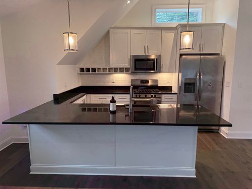 11 Cottage Park Dr, Dover, NH, 03820-3279 | Card Image