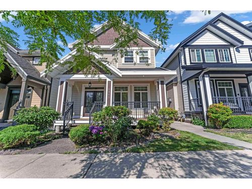 5865 131a St, Surrey, BC, V3X0E4 | Card Image