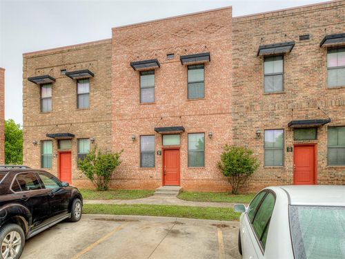 18-375 Triad Village Drive, Norman, OK, 73071 | Card Image