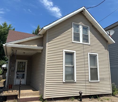 906 18th St, Erie, PA, 16502-1508 | Card Image