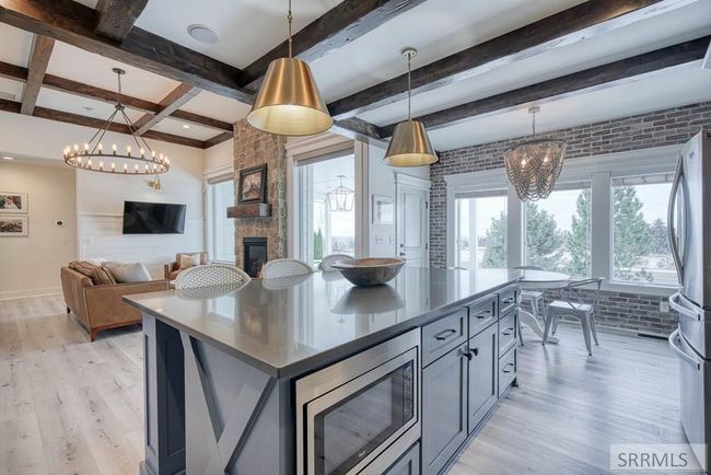 6353 E Tower Castle Loop, House other with 5 bedrooms, 3 bathrooms and 3 parking in Ammon ID | Image 20