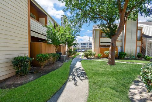apt-15-10202 Forum Park Dr, Houston, TX, 77036-8407 | Card Image