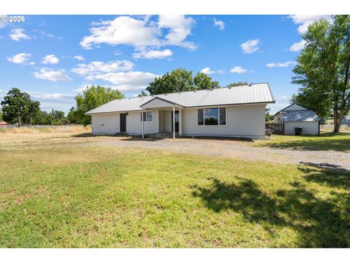 80125 Banks Ln, Hermiston, OR, 97838-6556 | Card Image