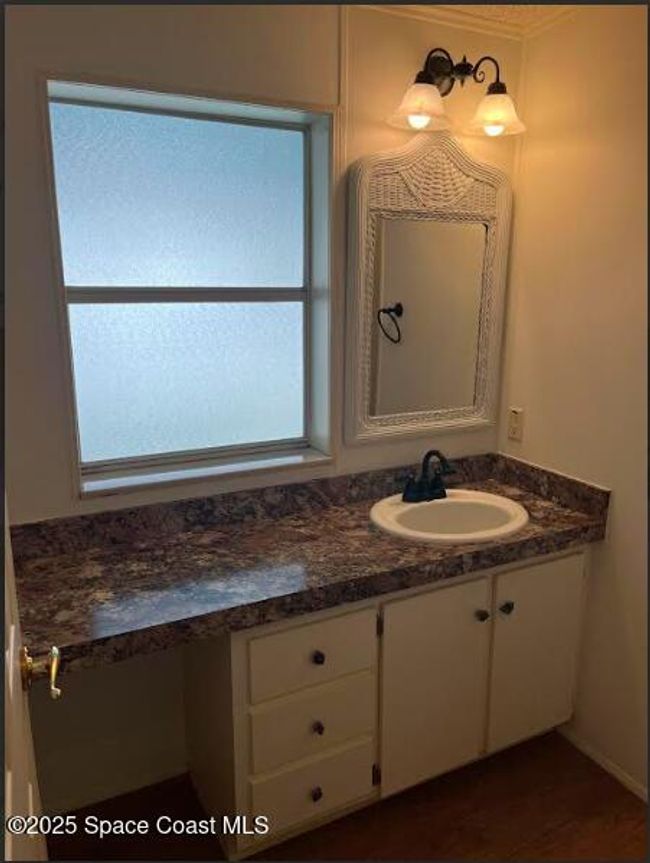 2nd Full Bathroom | Image 18