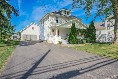 449 Lake St, Wilson, NY, 14172-9798 | Card Image