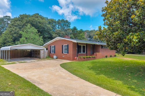 72 Cade St, Hartwell, GA, 30643-1814 | Card Image
