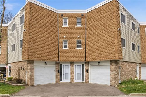 46-60 Elmsdale Dr, Kitchener, ON, N2E2G4 | Card Image
