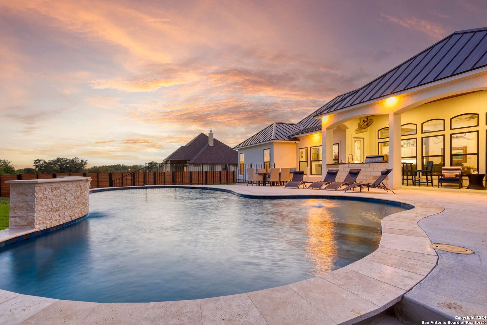 Stone Loop, Castroville, TX 78009