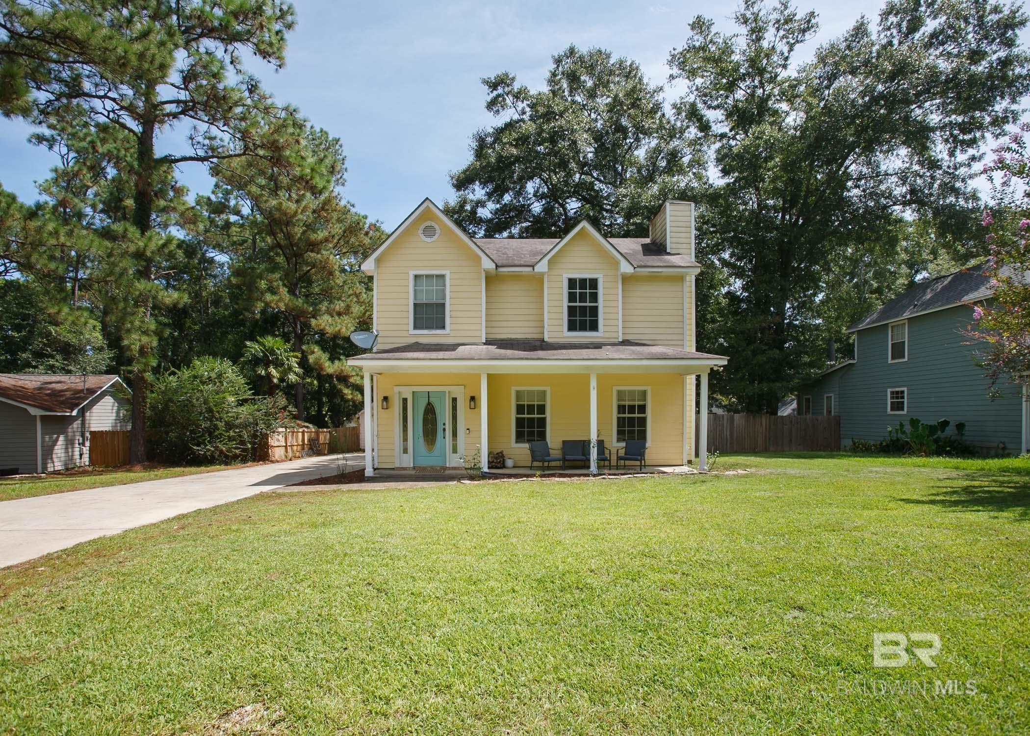Donna Cir, Daphne, AL 36526