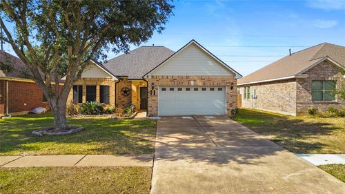 7527 Livery Ln, Cypress, TX, 77433-1315 | Card Image