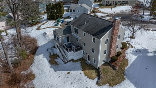 8 Collier Ct, Nashua, NH, 03062-4516 | Card Image