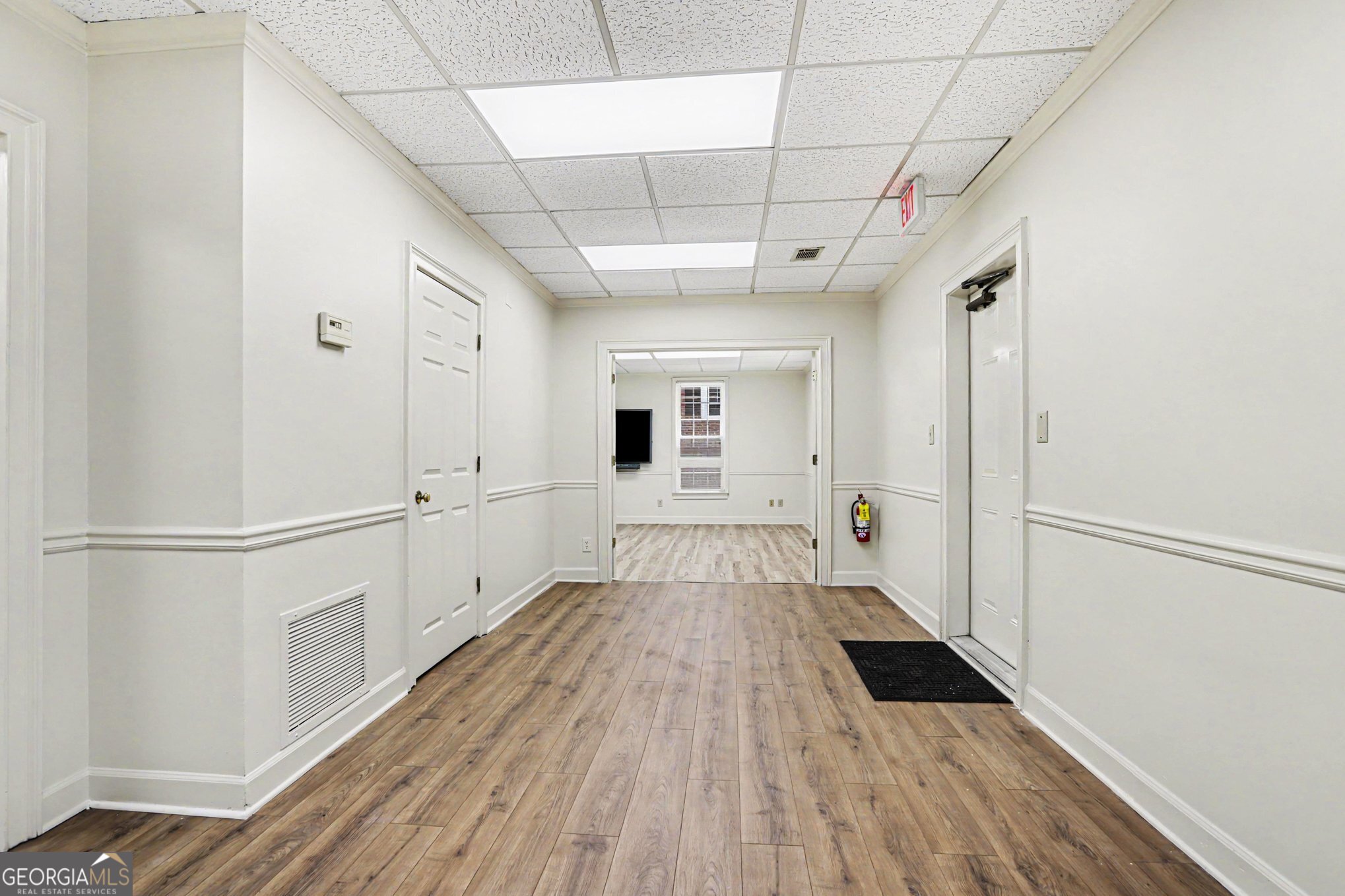 Commercial Lease in Sandy Springs 5