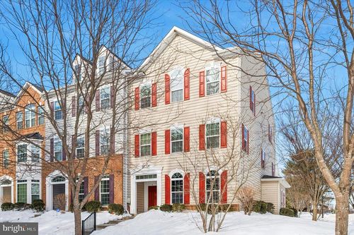 4 Eagle Ln, GLEN MILLS, PA, 19342-3378 | Card Image