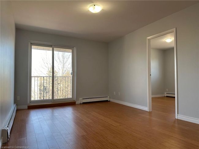 14 - 15 Mowat Blvd, House attached with 1 bedrooms, 1 bathrooms and 1 parking in Kitchener ON | Image 14