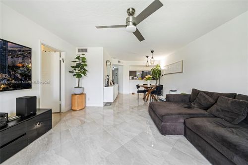apt-209-10401 W Broward Blvd, Plantation, FL, 33324-2123 | Card Image