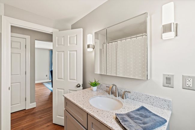 17 Cindy Dr, House other with 3 bedrooms, 2 bathrooms and null parking in Nashua NH | Image 27