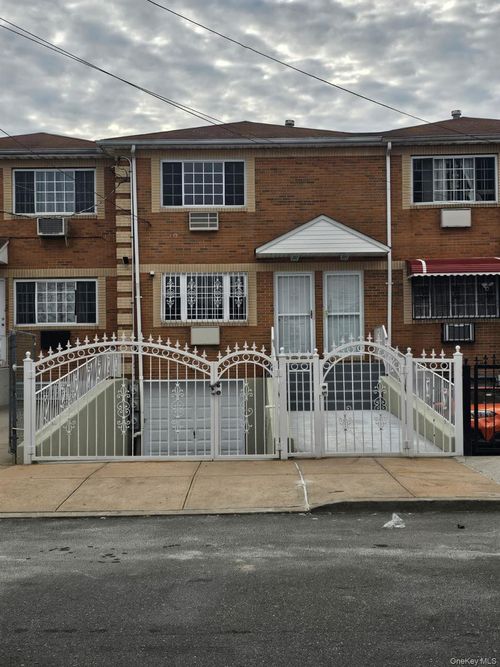 12408 94th Avenue, New York, NY, 11419 | Card Image