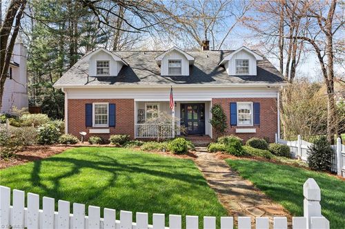 650 Nokomis Ct, Winston-Salem, NC, 27106-5712 | Card Image
