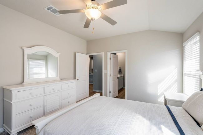 115 Oakdale Meadows Ln, House other with 3 bedrooms, 2 bathrooms and 2 parking in Hutto TX | Image 13