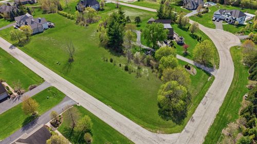 8875 Belfield Rd, Crystal Lake, IL, 60014-8503 | Card Image
