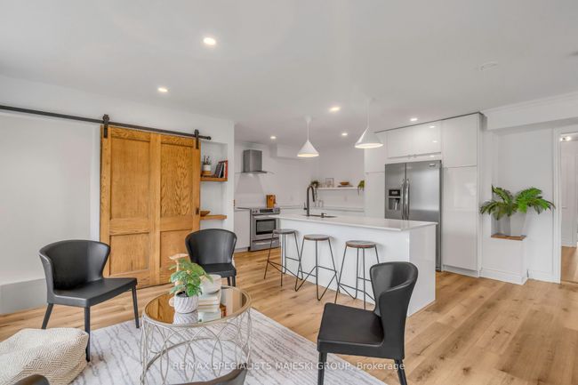 23 Carnation Ave, House other with 5 bedrooms, 3 bathrooms and 4 parking in Etobicoke ON | Image 11