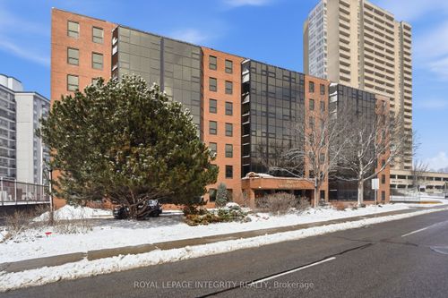 108-2019 Carling Ave, Ottawa, ON, K2A4A2 | Card Image